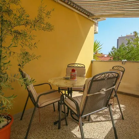 Apartment Sunshine Makarska